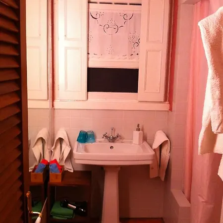 Casa - Turismo De Habitacao 3* Calhetas