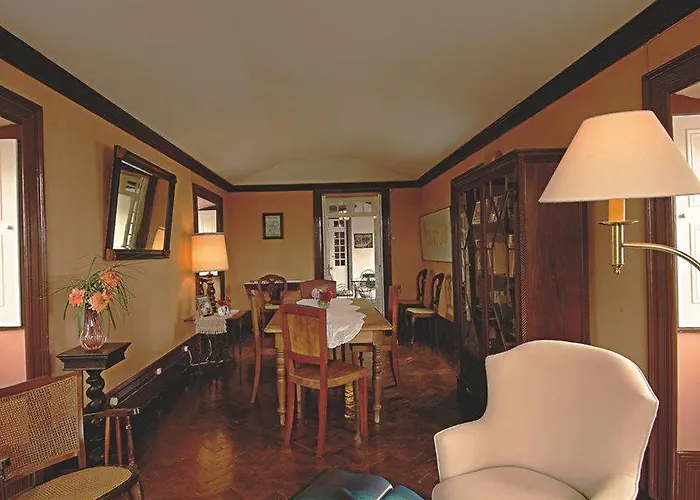 Casa - Turismo De Habitacao 3* Calhetas