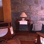 Casa - Turismo De Habitacao לינה וארוחת בוקר Calhetas