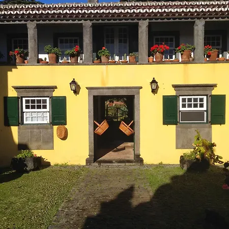 Casa - Turismo De Habitacao 3* Calhetas