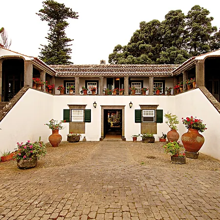 Casa - Turismo De Habitacao 4* Calhetas
