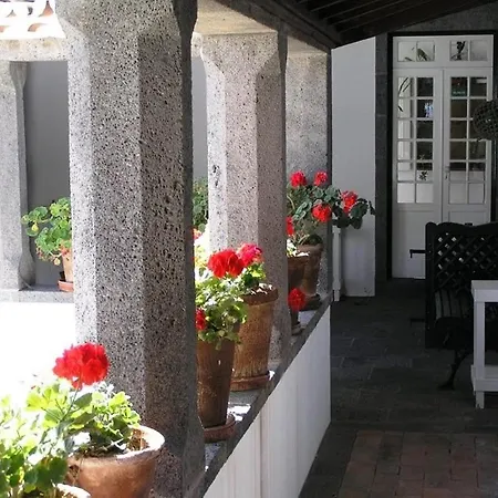 Bed and breakfast Casa - Turismo De Habitacao Calhetas