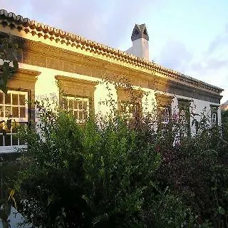 Casa - Turismo De Habitacao 4* Calhetas