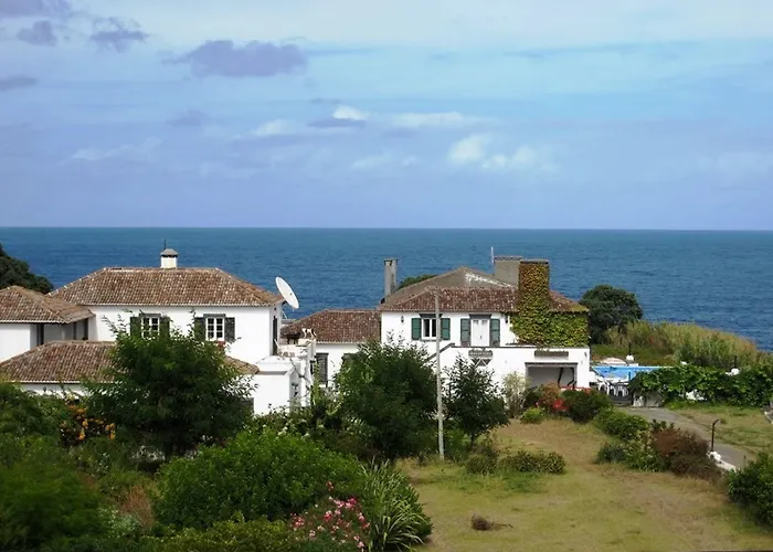 Bed and Breakfast Casa - Turismo De Habitacao Calhetas